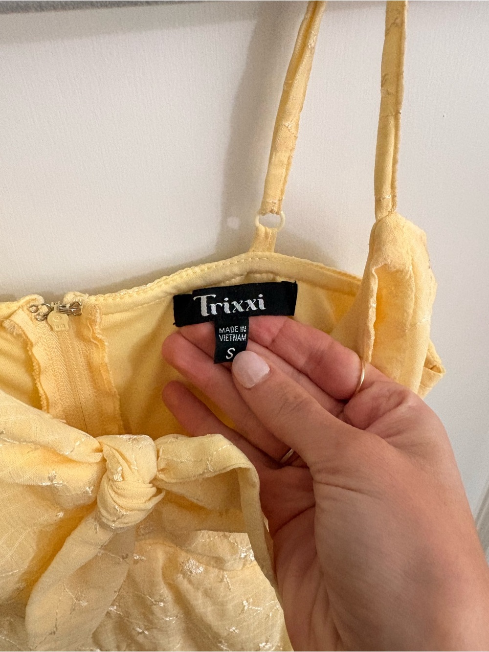 Trixxi Pale Yellow Strapless Tie-Front Tiered Dress - Picture 3 of 3